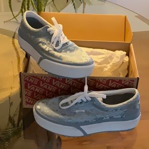 Women’s Satin Ashley Blue Floral Vans 8.5